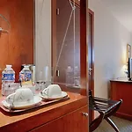 Occidental Paris Szálloda 4*