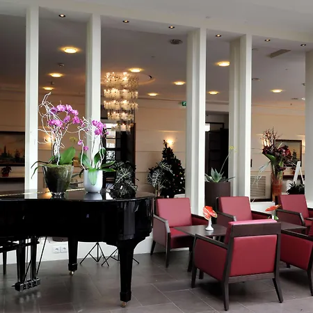 Occidental Paris 4* ルヴァロワ＝ペレ