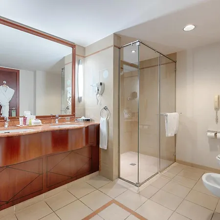 Occidental Paris 4*