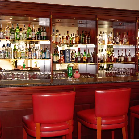 Occidental Paris 酒店 4*