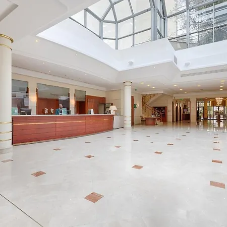 Occidental Paris 4* 勒瓦卢瓦-佩雷