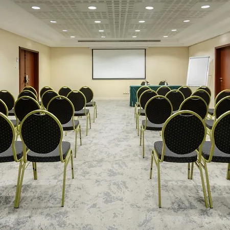 Occidental Paris Otel 4*