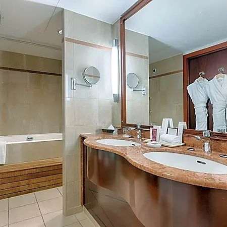 Occidental Paris Hotel 4*