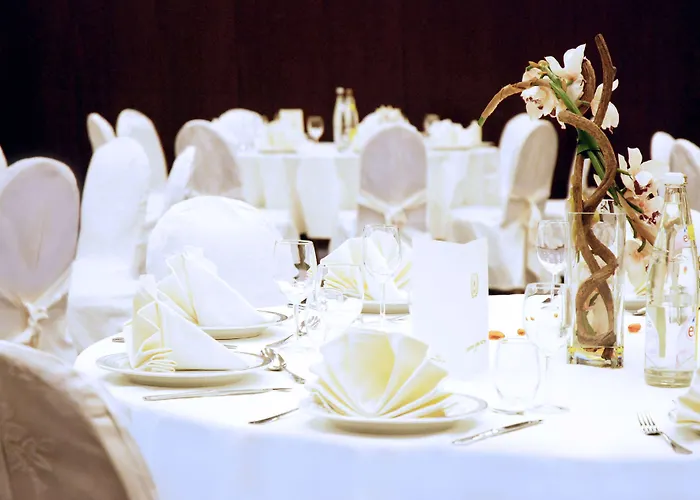 Otel Occidental Paris Levallois-Perret