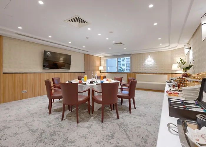 Occidental Paris Otel 4*