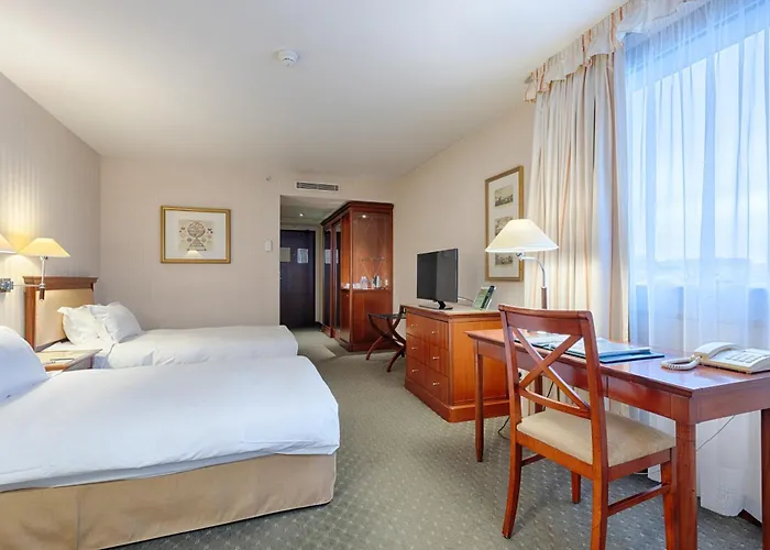 Occidental Paris Otel 4*