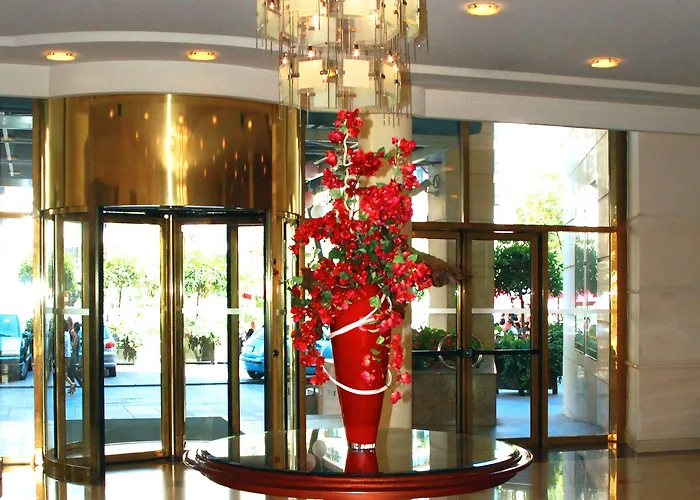 Occidental Paris Otel 4*