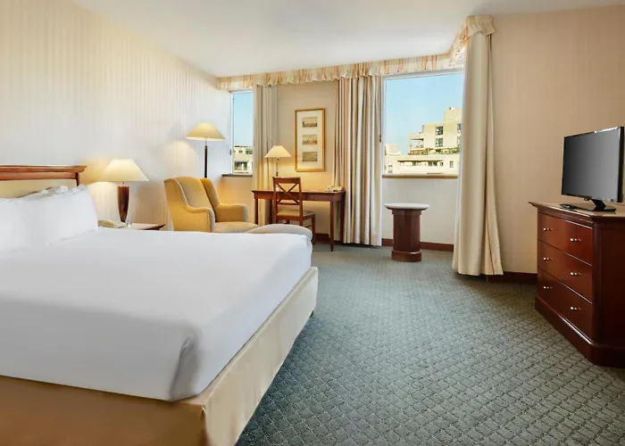 Otel Occidental Paris Levallois-Perret